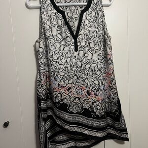 White House Black Market Black and White Floral Blouse